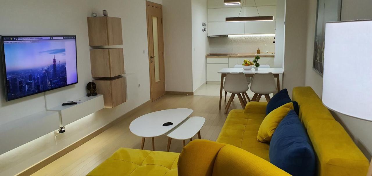 Lux Apartment Flatiron Скопье Экстерьер фото